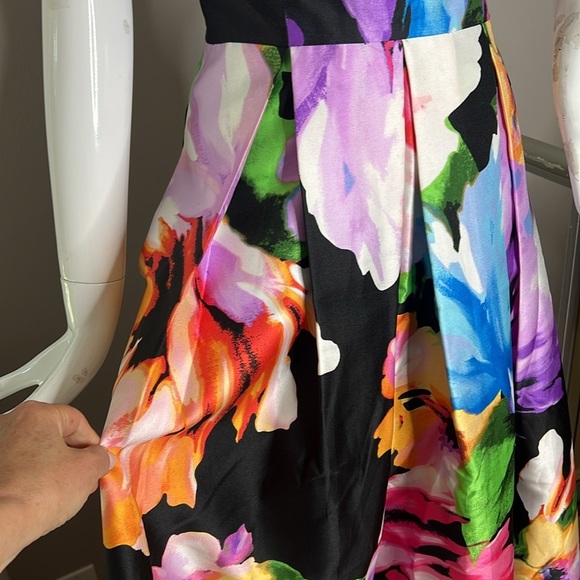 Ellen Tracy Sz 4 Strapless Sweetheart Neck Floral Printed Full Gown - Picture 5 of 8